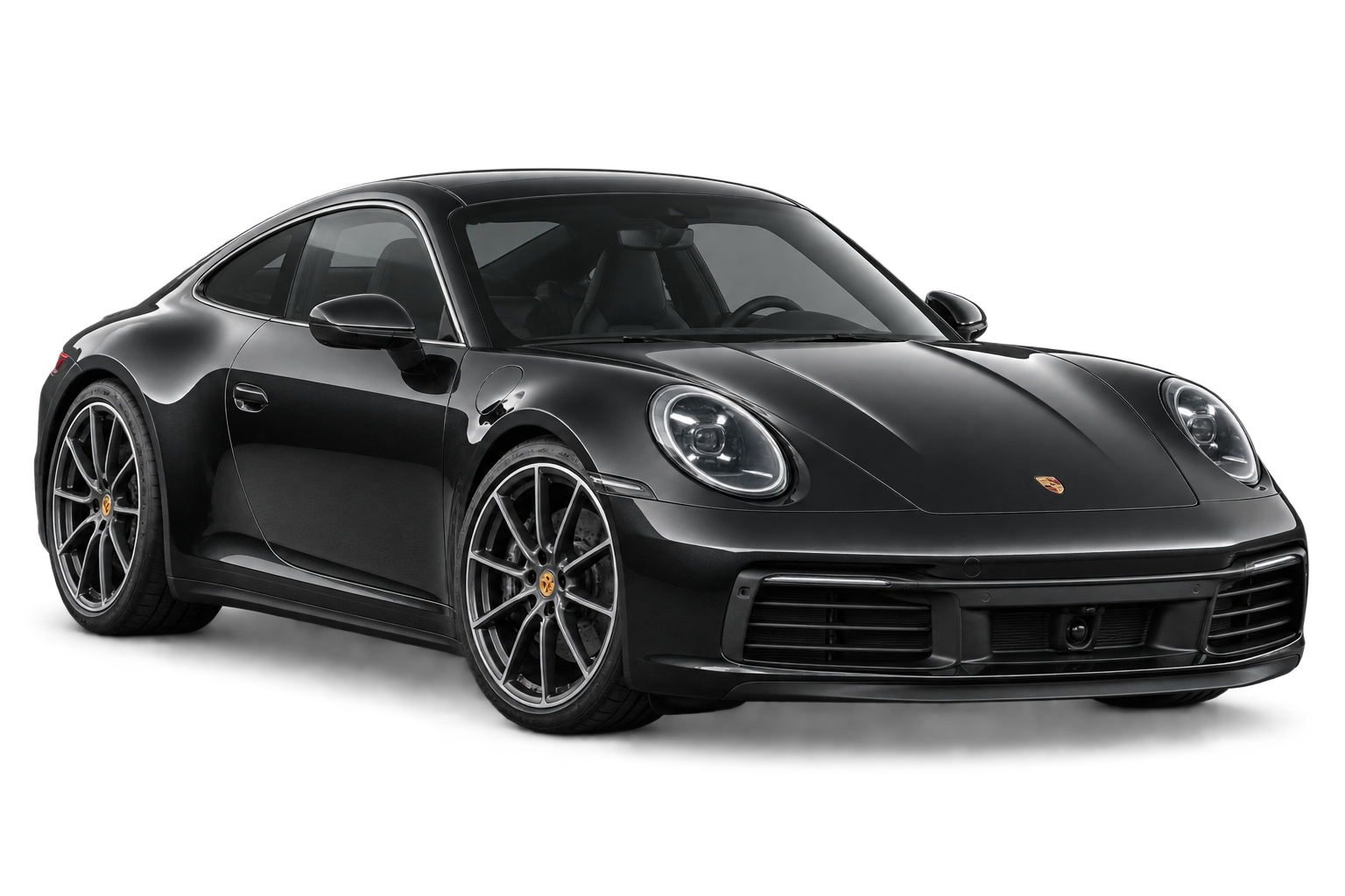 Чёрный Porsche 911 в ракурсе три четверти